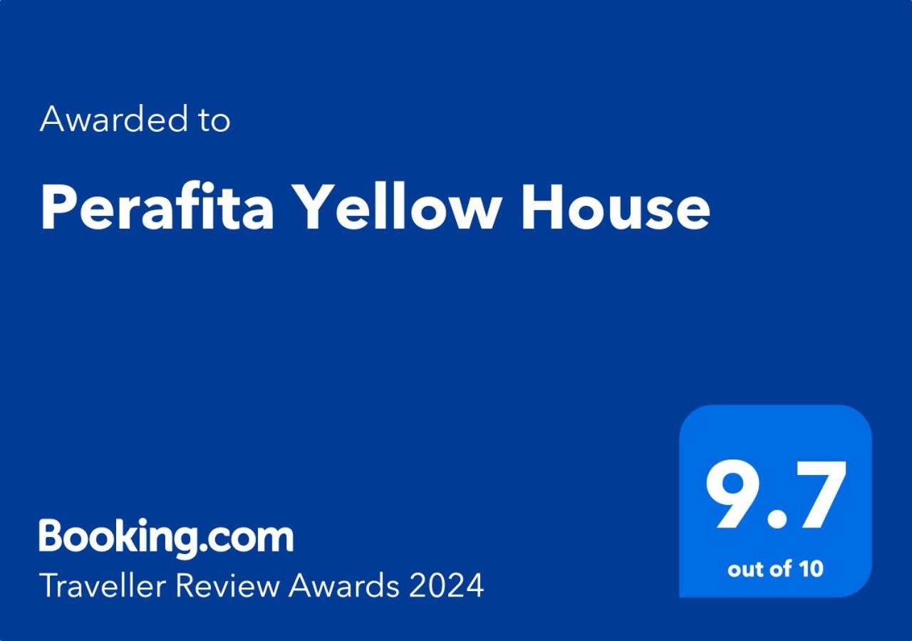 Perafita Yellow House - Ecohost Dış mekan fotoğraf