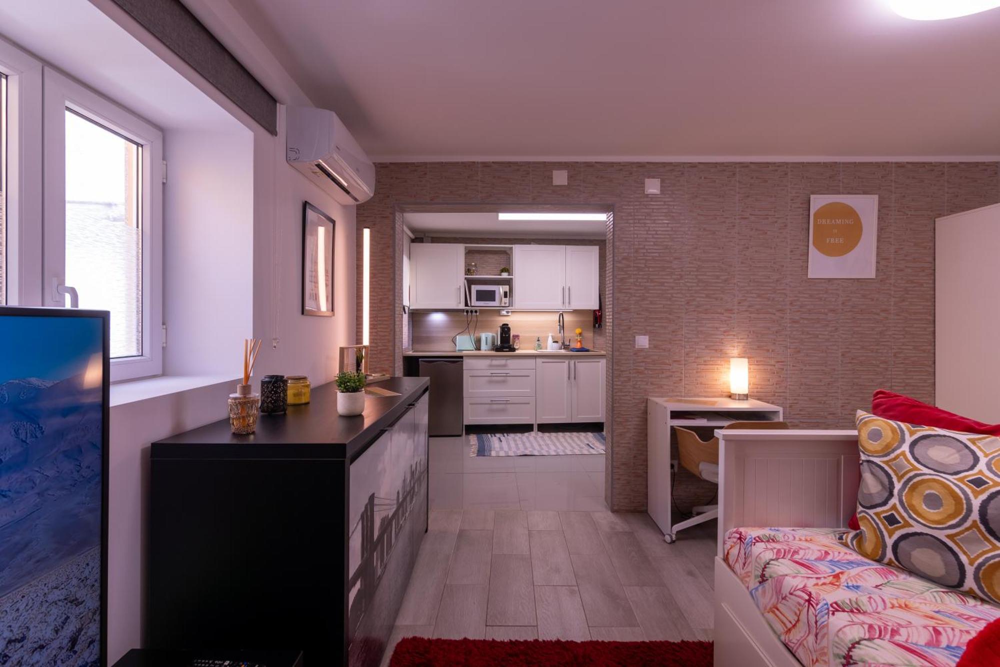 Perafita Yellow House - Ecohost Dış mekan fotoğraf